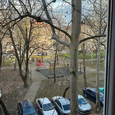 нов на центъра с тераса
